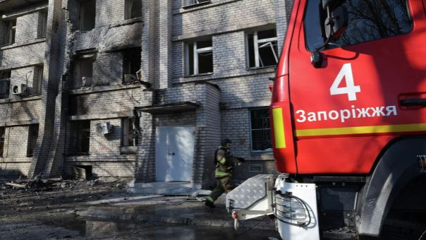 Запорожье или Донбасс? Какой выбор у Зеленского при отказе от мирного плана и при чем здесь наемники