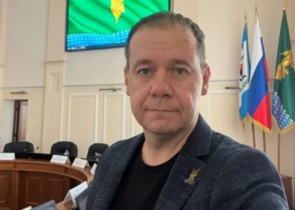 «Макс» без объяснения причин заблокировал канал «справедливороссу». Депутат из Ангарска не смог добиться разблокировки за 5 дней