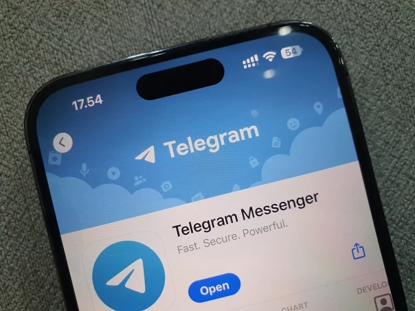 Мировые спецслужбы получают доступ к чатам в Telegram через его администрацию