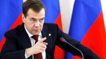 «Медведев был прав»: в Германии неожиданно отреагировали на российскую шутку про EC