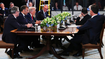 Трамп хочет мира, а европейцы – нет?