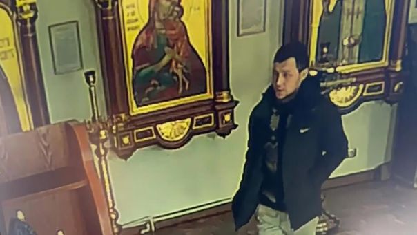 Мужчина украл золотые украшения с иконы Николая Чудотворца в Иркутске