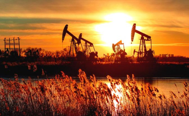 Европа тихо проклинает Трампа: Дмитриев предупредил, что скоро биржи увидят цену нефти в $100 за баррель