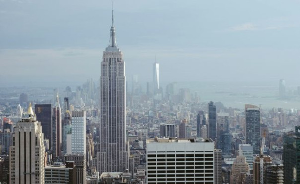 Двум гражданам США предъявлены обвинения в применении оружия массового поражения