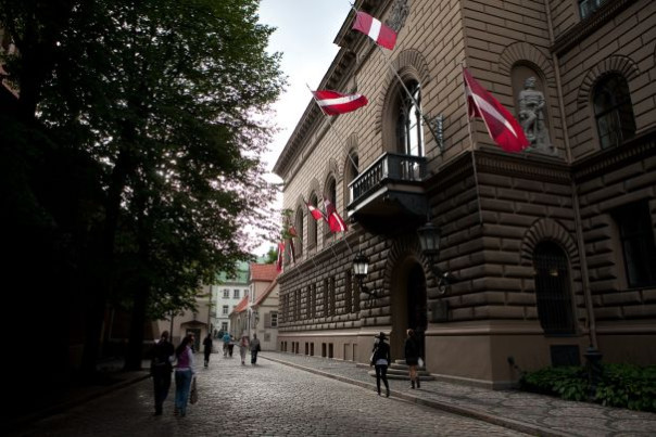 Голос Мордора: Рига уложила на лопатки криворожскую школу дипломатии