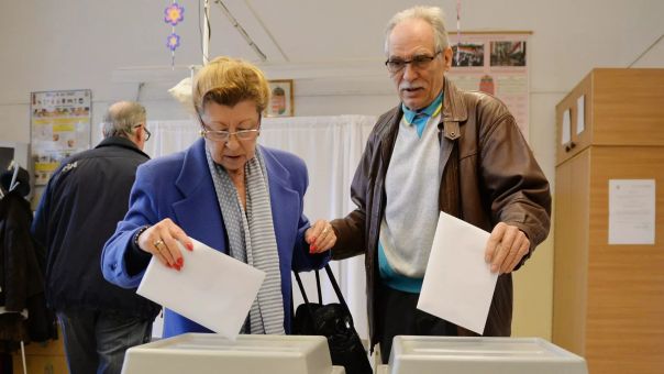 В Венгрии начались парламентские выборы
