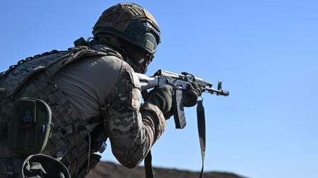 Российский боец в одиночку взял в плен боевиков ВСУ при освобождении Гришино