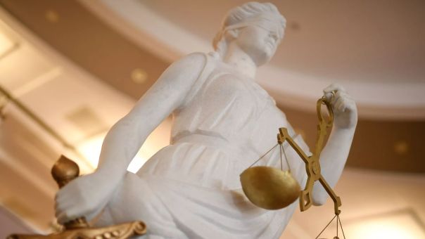 Десятки судей-коррупционеров в РФ лишились мантий после назначения нового председателя ВС