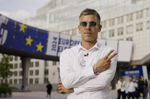 Венгерский гуляш и «украинский» борщ — всё в один сапог