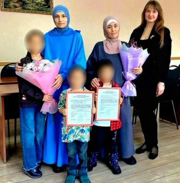 Приезжим в хиджабах - квартиры, коренным россиянам - ничего: что произошло с уголовным делом после скандала в Сердобске⁠