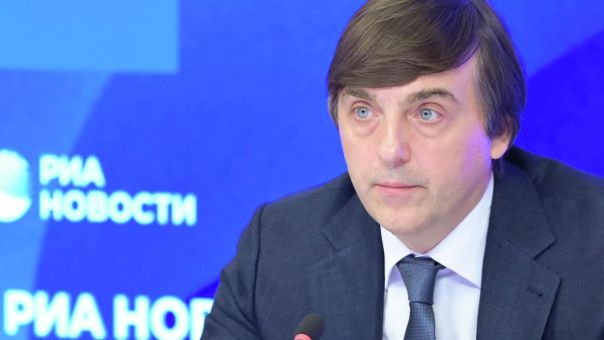 Школьники с 1 сентября начнут изучать профиль "Искусственный интеллект"