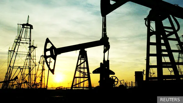 США разрешили операции с иранской нефтью