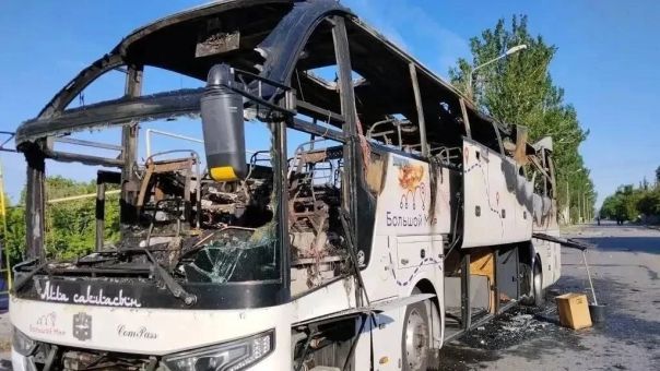 Дрон ВСУ атаковал автобус "Москва - Симферополь" в Енакиево, погибли 7 гражданских и 11 ранены