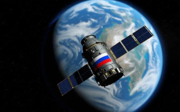 Военные российские спутники начали стаями преследовать аппараты НАТО на орбите – СМИ