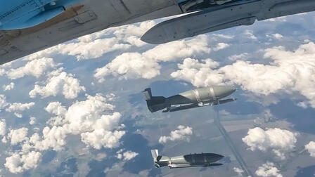 Российские военные ФАБами уничтожили переправу ВСУ через Северский Донец и опорный пункт ВСУ