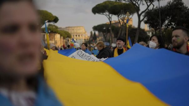 Живущие в Европе украинцы пишут ложные жалобы на россиян