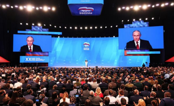 "Быть za Путина" или "Zа быть Путина"? "Единая Россия" прижалась к сапогу президента