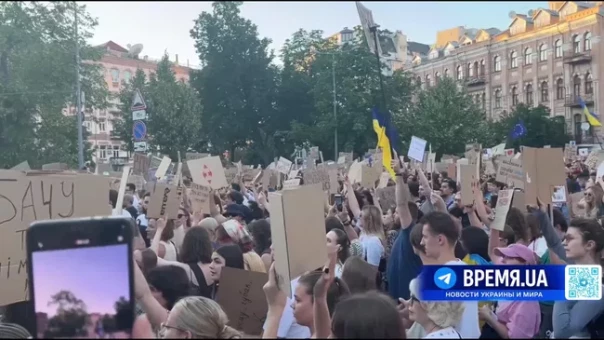 Протесты в поддержку Федорова перерастают в критику Зеленского