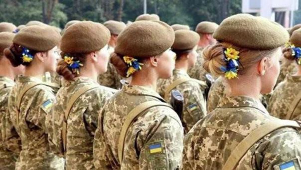 Зеленский: женские батальоны вместо американских Patriot. Ростислав Ищенко
