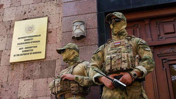 Суд в Армении постановил арестовать бывшего президента Кочаряна