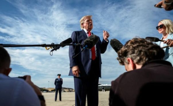 Американские телеканалы взбунтовались против Трампа, объявив бойкот его выступлениям