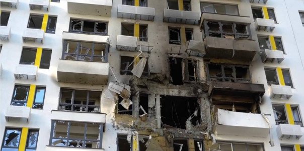 В Новороссийске после атаки ВСУ ввели режим чрезвычайной ситуации: В больнице находятся 17 пострадавших. Четверо погибших