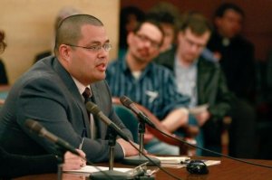 Как я вырос с двумя мамами, или Против власти тьмы