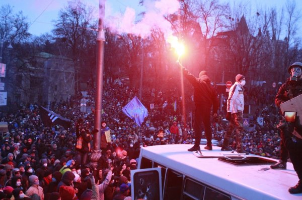 Киев в огне в фотографиях Reuters