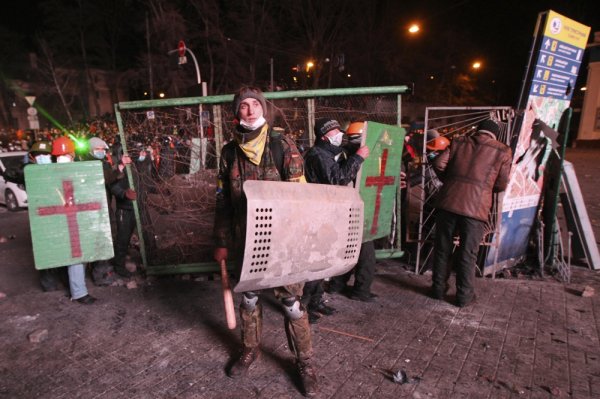 Киев в огне в фотографиях Reuters