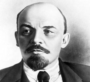 Коммунисты почтили память В.И.Ленина в Киеве