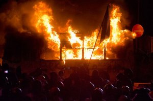 Сотням участникам беспорядков грозит уголовная ответственность