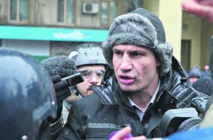 Оппозиционной "тройки" больше нет, каждый сам за себя