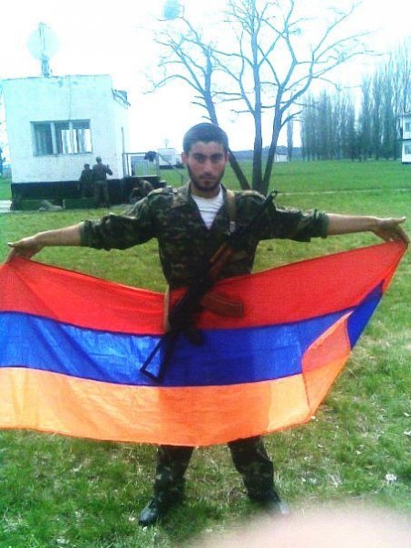 Сенсационные ФОТО погибшего на Грушевского