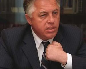 Петр Симоненко: КПУ предлагает план, который даст возможность выйти из ситуации мирным путем и без раскола страны