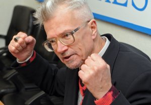 "Сейчас не 1917 год - защищать богачей будет некому"