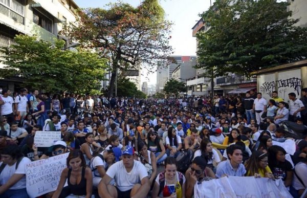 Николас Мадуро объявил охоту на «фашистов» и «американских марионеток»