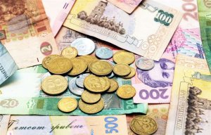 Украина может объявить дефолт, рейтинг снижен до "CCC" с "негативным" прогнозом - S&P