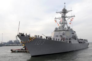 Американский эсминец вошел в Черное море