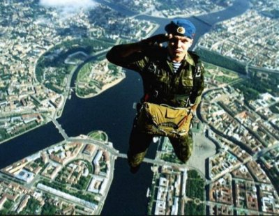 ВДВ десантируют около 3,5 тысяч военнослужащих