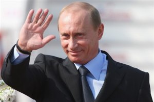 Рейтинг Путина продолжает расти, - опрос
