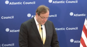 Яйценюх в америке.