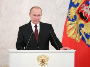 Путин поручил увеличить пенсии жителям Крыма до российского уровня