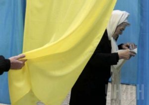Поступь украинской демократии. Теперь президента Украины можно выбрать даже на одном участке.