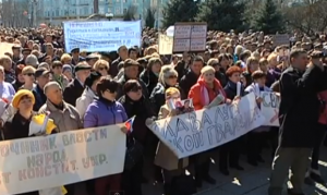 В Донецке, Харькове и Одессе прошли митинги против узурпации власти на Украине
